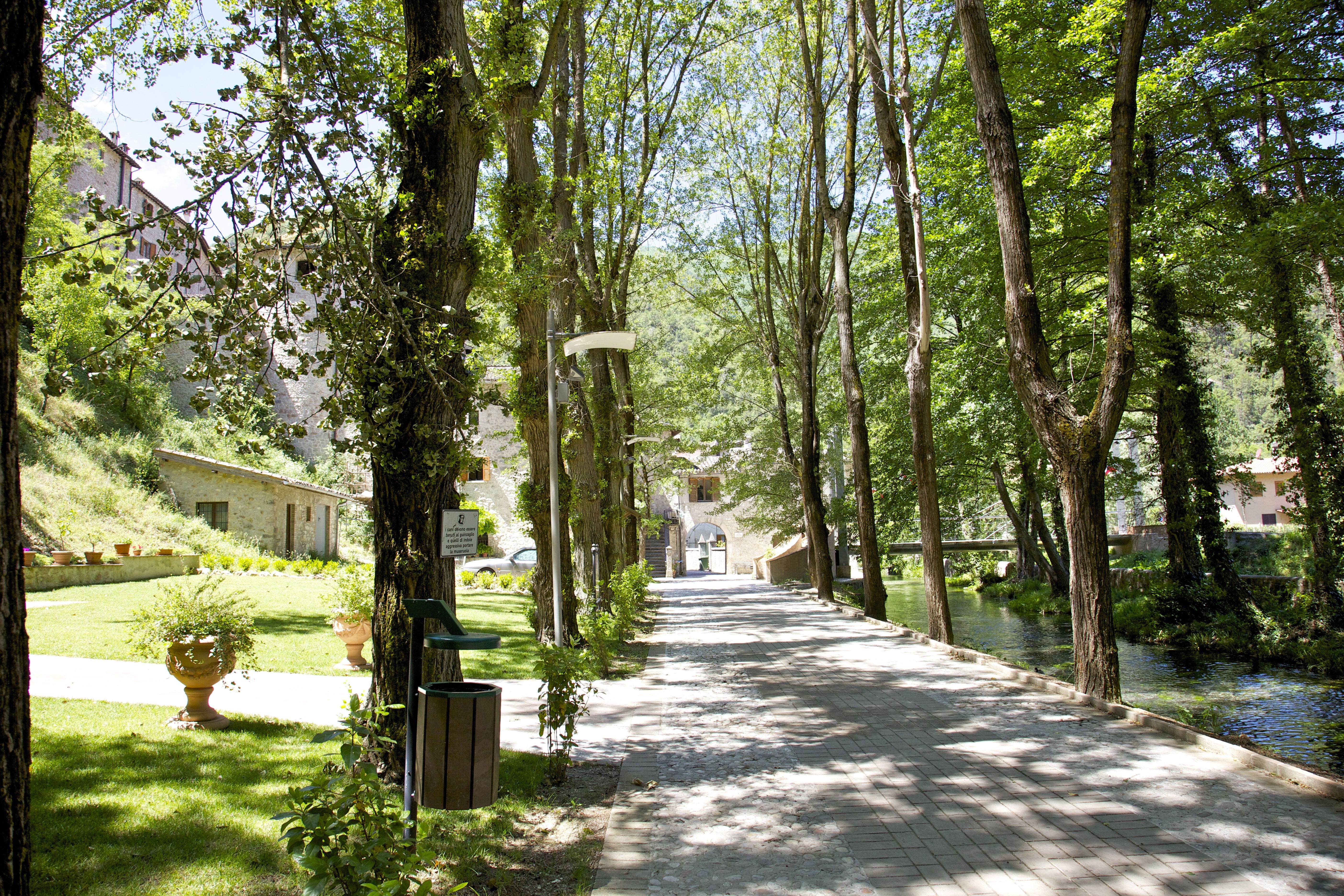 Torre Del Nera Albergo Diffuso & Spa Scheggino Exteriér fotografie